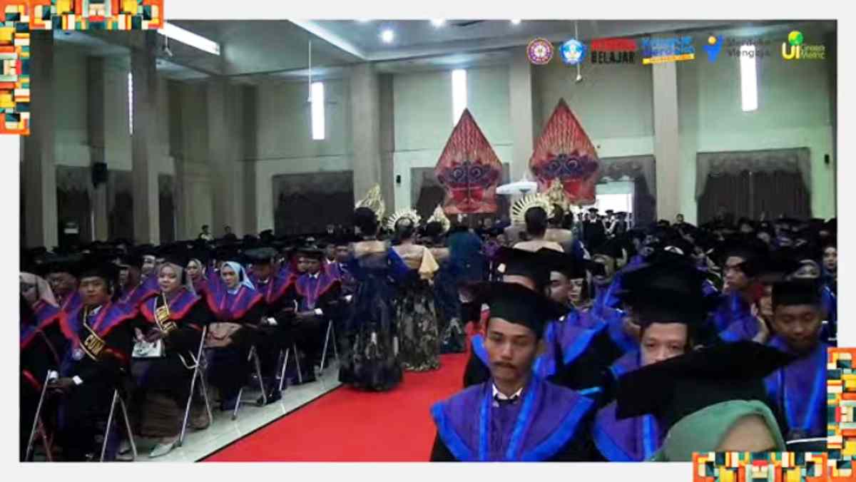 Universitas Galuh (Unigal) menggelar kegiatan sidang senat terbuka wisuda sarjana dan pendidikan profesi ke 37, Sabtu (15/07/2023), bertempat di Auditorium Kampus Unigal.